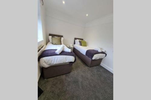 Apartamento Large Entire House By Watford & Harry Potter Studios