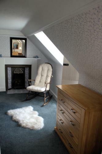 Rosemount Cottage - Highland Cottage