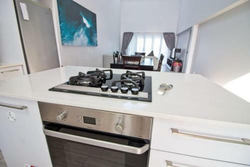 Marina Martinique Apartment, Jeffreys Bay