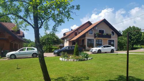 Hostal Guest Accommodation Marko Kesi?
