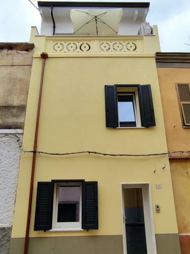 Josso House