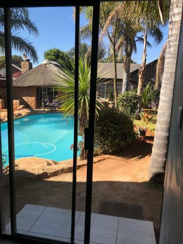 Hostal Africaren Budget Stay