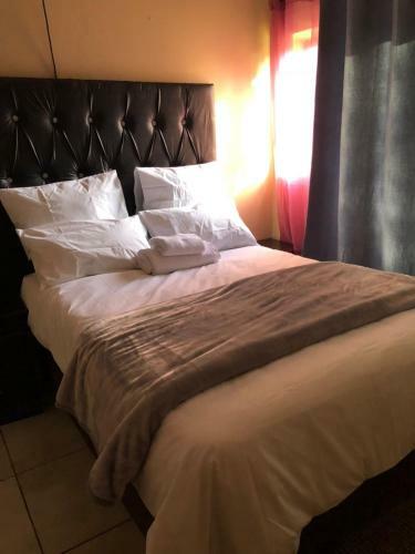 Hostal Africaren Budget Stay