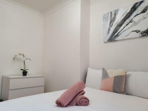 Apartamento Glasgow Comfortable And Modern 3 Bedroom Mid Terraced Villa