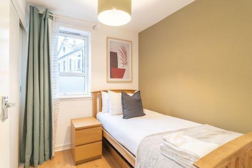 Merchant City Glasgow Green Apartment With Parking