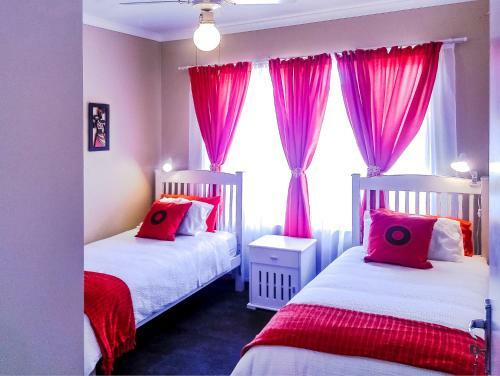 Villa Krugersdorp Self Catering 3 Bedroom Home