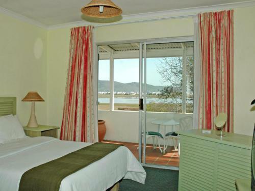 Hostal Lagoona Inn
