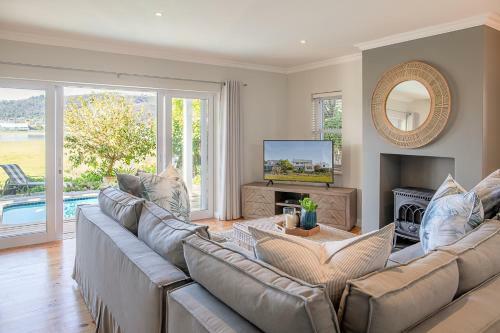 Thesen Lagoon House