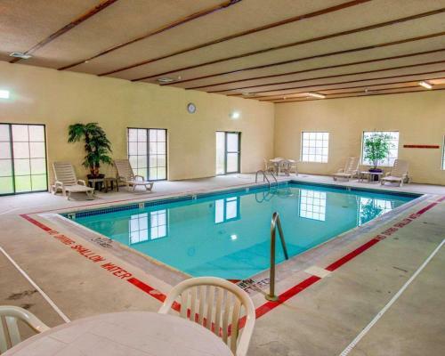 Hotel Comfort Suites Coraopolis