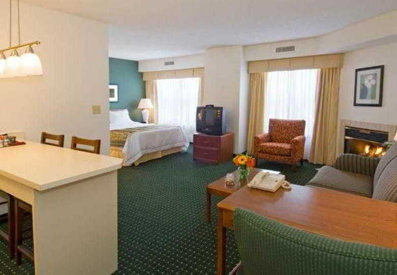 Hotel Residence Inn Pittsburgh Airport