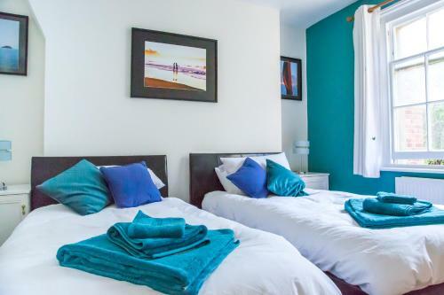 Seagulls Nest Beachfront Apartment With 3 Bedrooms