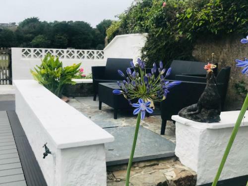 Waters Edge Holiday Home In Hayle, West Cornwall