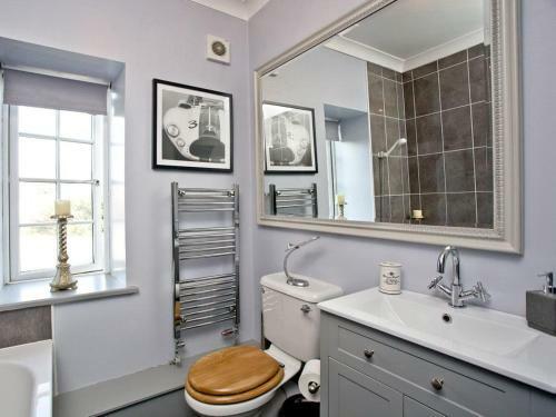 Apartment 2 - Rosewarne Manor