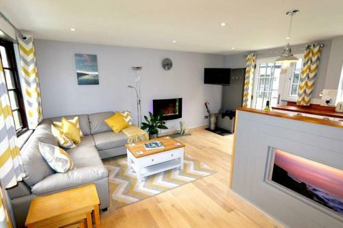 20 Tudor Court " Four Star AA Accommodation"