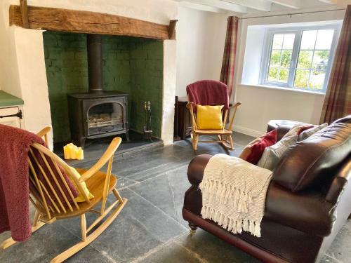 Charming Cottage For 5 Near Dartmoor Beach Pub