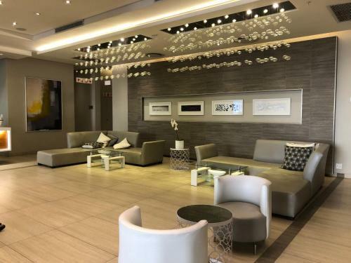 Apartamento Sandton Skye Suites