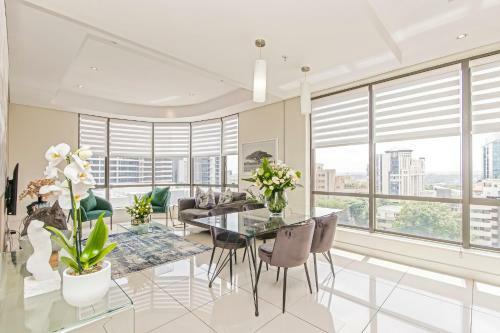 Apartamento Sandton Skye Premium Suites & Penthouses
