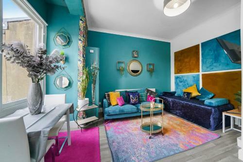 The Boutique Windmill Apartments With Hot Tubs