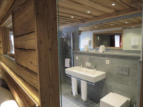 Hotel Crusch Alba Swiss Lodge