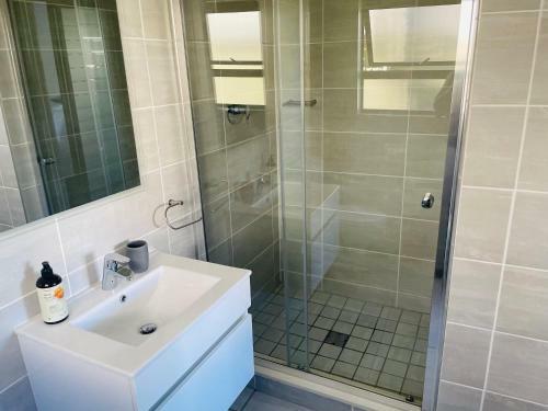 Kikuyu Waterfall Luxury 2 Bedroom Apartment