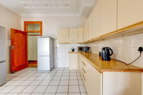 Apartamento Private Unit 15 With Smart Tv & Private Ensuite Bathroom