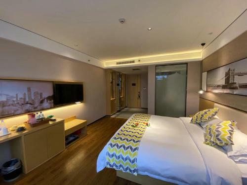 Hotel ????????????