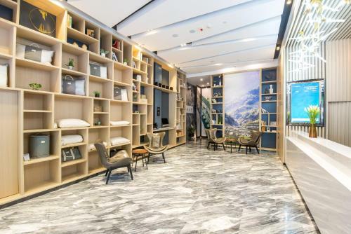 Atour Hotel Hangzhou West Lake
