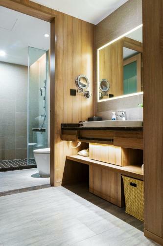 Atour Hotel Hangzhou West Lake