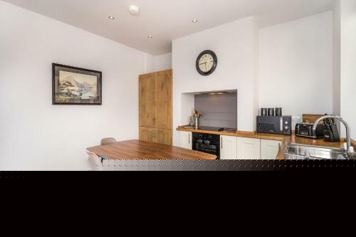 3 The Townhouse