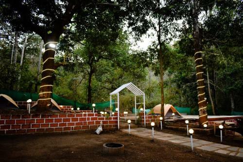 Tiger Camp Jungle Homestay