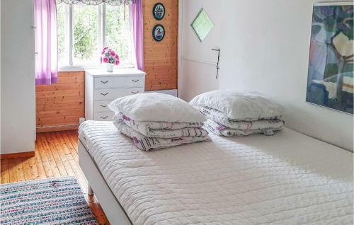 Holiday Home Halasj�v�gen Trensum IV