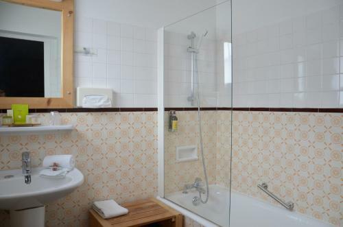 Hotel Logis H�tel Et Spa Les Clarines