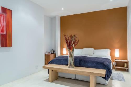 Hostal Colourful Manor Luxury Lodge