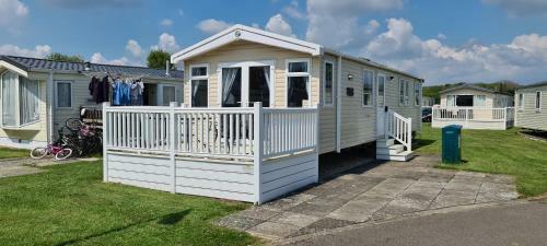 Kmh Caravans At Flamingo Land