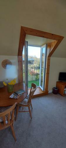 Apartamento The Cheeseloft - Spacious One Bed With Terrace