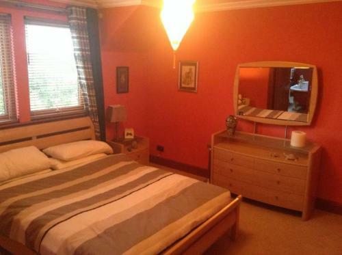 Bed & Breakfast Tranquil Accommodation In A Great Location.