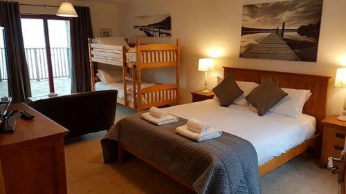 Bed & Breakfast Letterfinlay Lodge House
