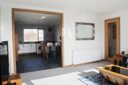 Lovely Modern Bungalow With Beautiful Sea Views