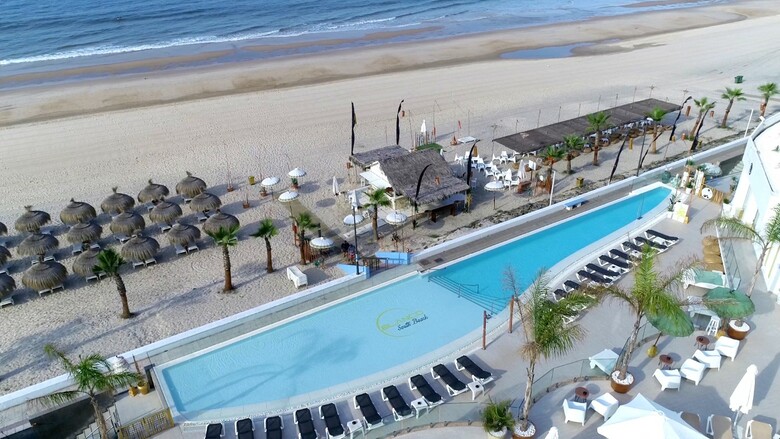 On Hotels Ocean Front (Only Adults)