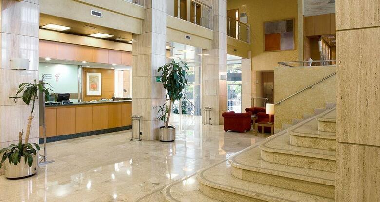 Hotel NH Luz Huelva