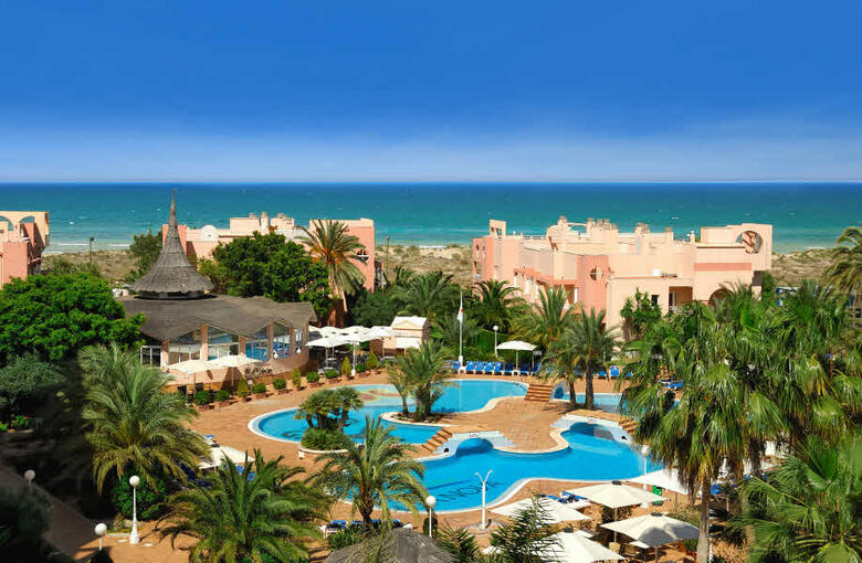 Oliva Nova Golf Beach & Golf Hotel