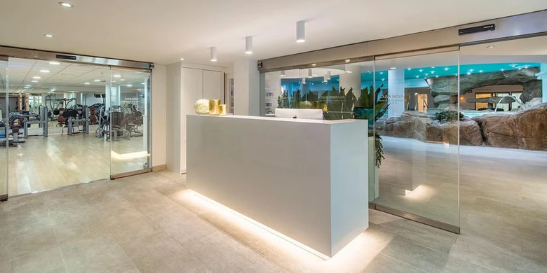 Oliva Nova Golf Beach & Golf Hotel