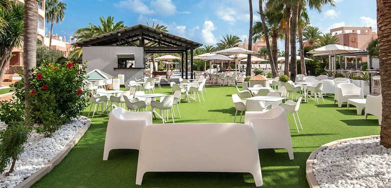 Oliva Nova Golf Beach & Golf Hotel