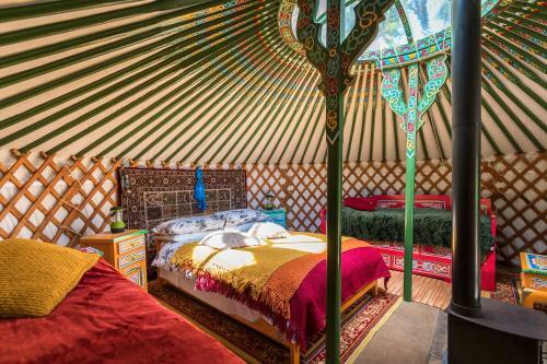 Wellstone Yurts - Red Kite