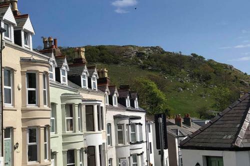 Beautiful Townhouse On The Great Orme, Llandudno Pet Friendly