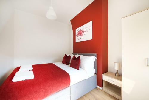 Stylish And Comfortable Home Away From Home