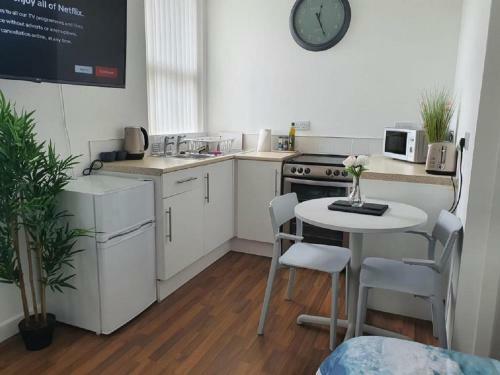 Citywide Aparthotel