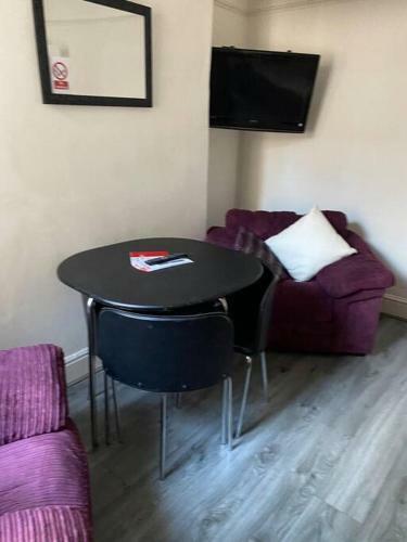 Apartamento Whitland Short Stays