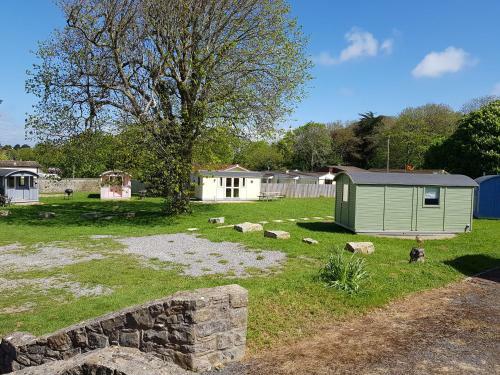 Acorn Camping And Caravan Park