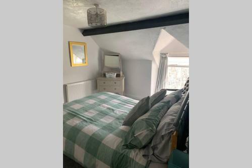 Historic And Characterful Old Prison Holiday Home.